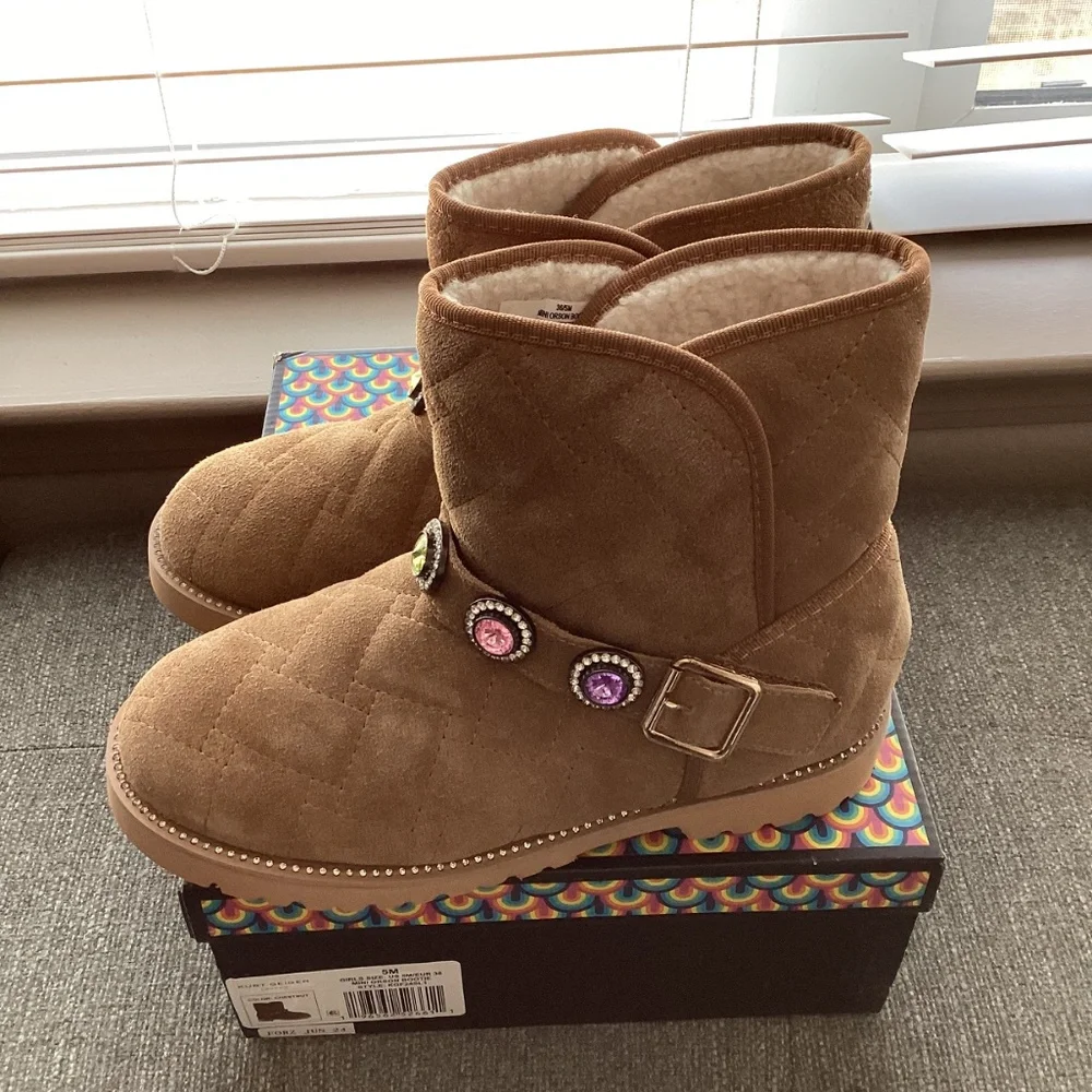 Kurt Geiger London Kids' Mini Orson Bootie (Big Kid), size 5